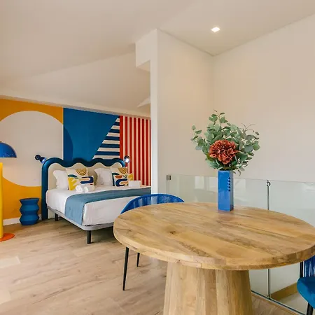 Rent4rest Seafront Lägenhet Estoril