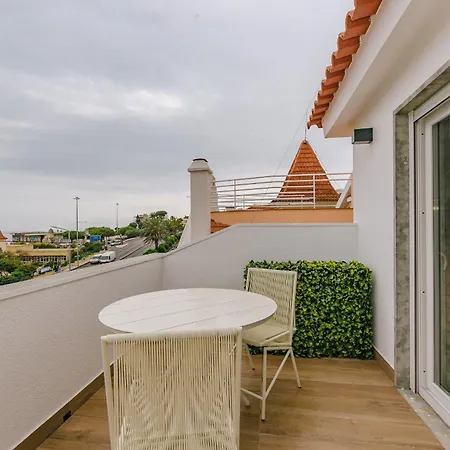 Rent4rest Seafront Estoril