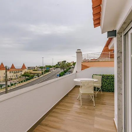 Rent4rest Seafront Lägenhet *