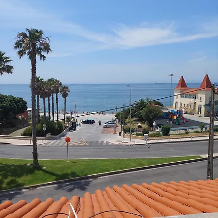 Rent4rest Seafront Apartament *